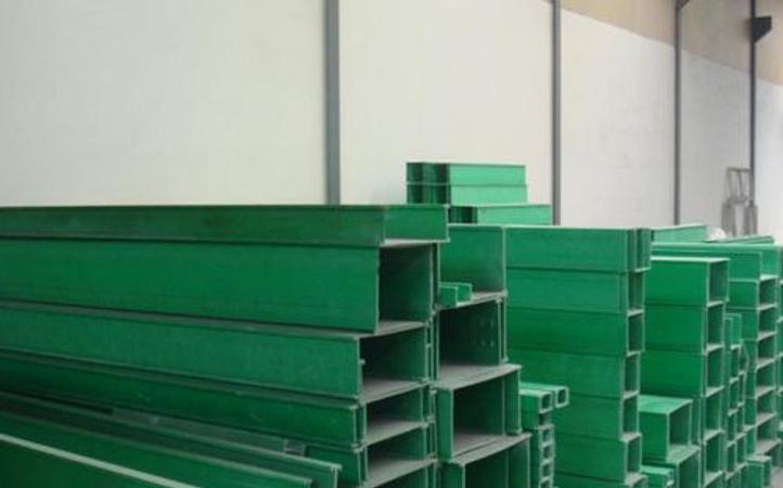 梯式橋架和槽式橋架的區(qū)別