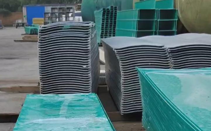 槽式電纜橋架有哪些規(guī)格？