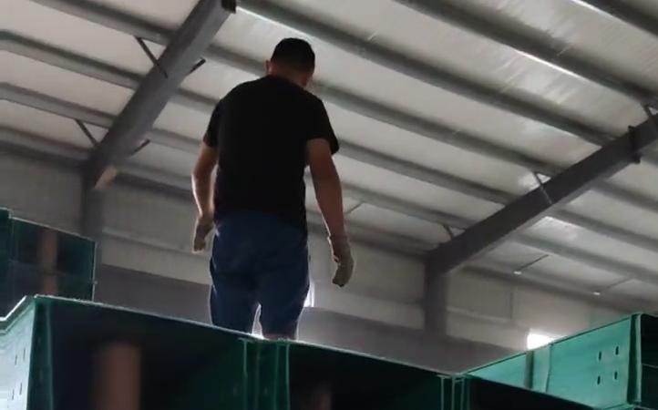 玻璃鋼電纜槽和橋架的區(qū)別