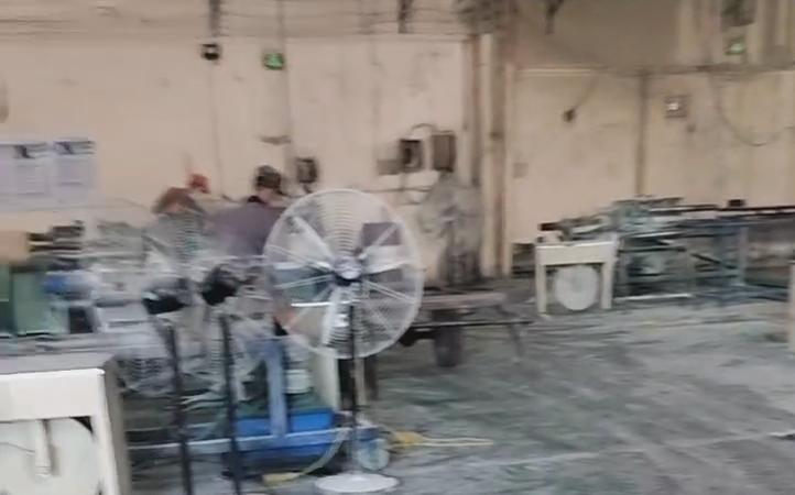 誰(shuí)有中國(guó)玻璃鋼行業(yè)現(xiàn)狀分析與發(fā)展前景預(yù)測(cè)？